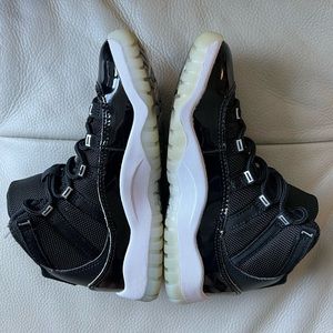 Jordan Retro 11 -black